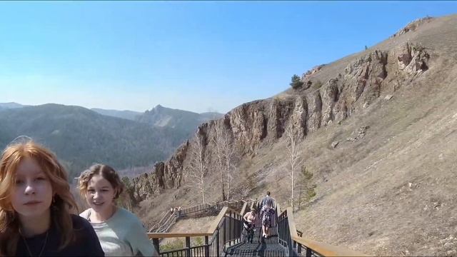 Прогулка по Торгашинской лестнице 08.05.23г смотреть онлайн