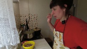 УЧЛА ВСЕ ПОЖЕЛАНИЯ И СВАРИЛА ОБЕД _ НЕБОЛЬШОЙ МУКБАНГ