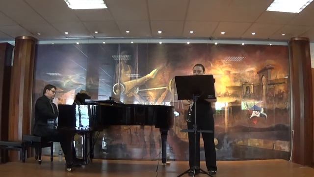 Primera Rapsodia-Claude Debussy смотреть онлайн