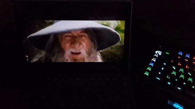 Gandalf - 10 Monitor Sync Amazing!
