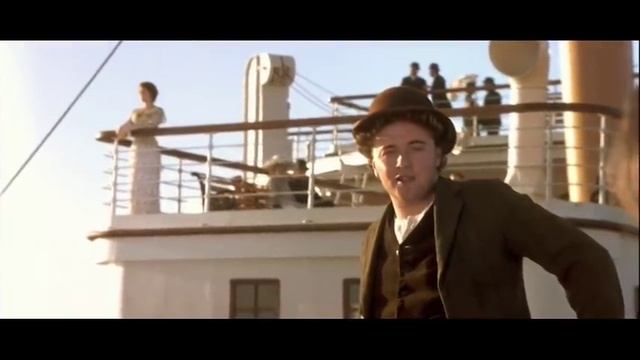 Titanic: Jack sees Rose for the First Time смотреть онлайн