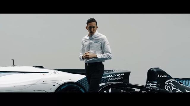 Car Design Dialogues Europe – Design Review: Jaguar Vision Gran Turismo SV смотреть онлайн