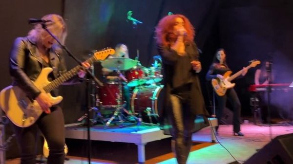 Strange Kind Of Women – "Perfect Strangers", 16. Dezember 2022, Delémont CH