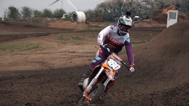 Can You REALLY Go Faster with Factory MX Suspension? смотреть онлайн