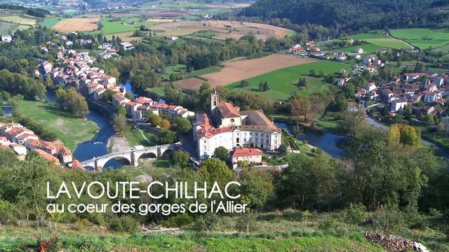 De si jolis villages de caractère en Haute-Loire смотреть онлайн