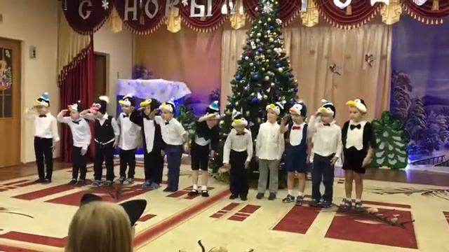 Новогодний утренник в старшей группе "Новый год в аэропорту" смотреть онлайн