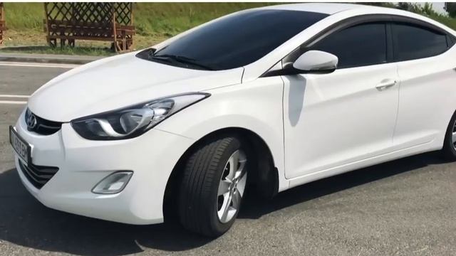 Hyundai Elantra 2012