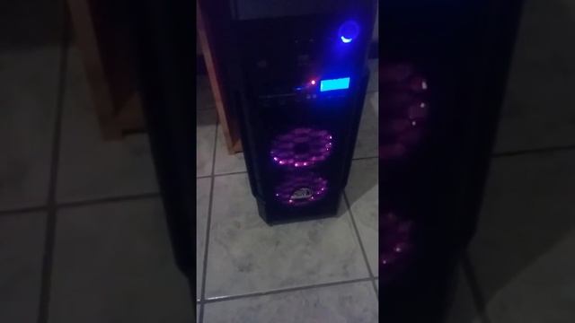 Gabinete Akasa Venom LX + Coolers RGB RaidMAX + Media DashBoard смотреть онлайн