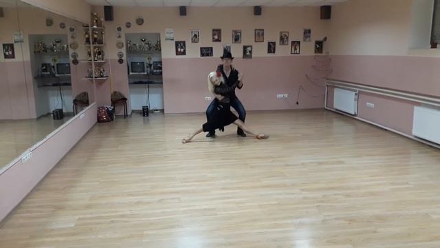Клуб Сеньоры, танго смотреть онлайн