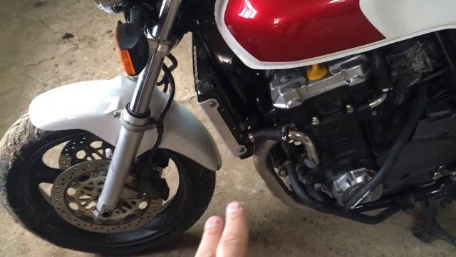 Honda CB1000SF смотреть онлайн