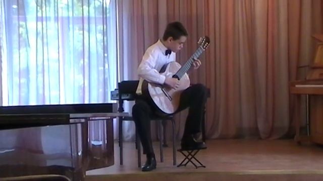 В. Леоненко. Осенний эскиз. Исп. Тимур Тухтаров, гитара. смотреть онлайн