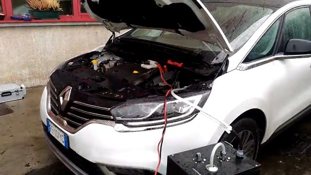 Trattamento motore idrogeno Renault Espace смотреть онлайн