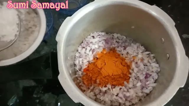 ஸ்பைசி இறால் தொக்கு/ Spicy prawn thokku in tamil смотреть онлайн