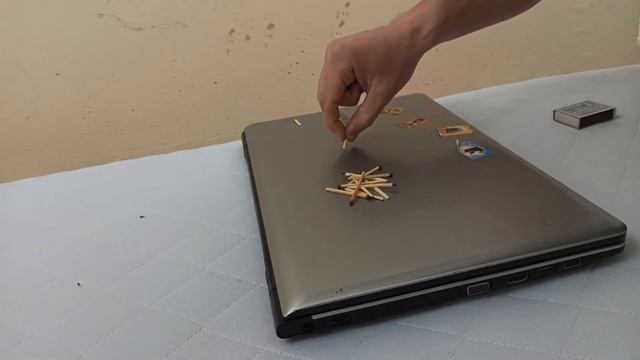 Простейшая игра из детства. Или как весело проводить время с детьми в карантине. смотреть онлайн