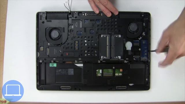 Dell Precision 15-7520 (P53F002) Display Bezel How-To Video Tutorial смотреть онлайн
