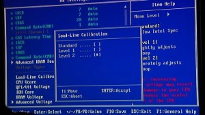Overclocking Intel i7 920 on GA-X58A-UD7 Motherboard.mp4