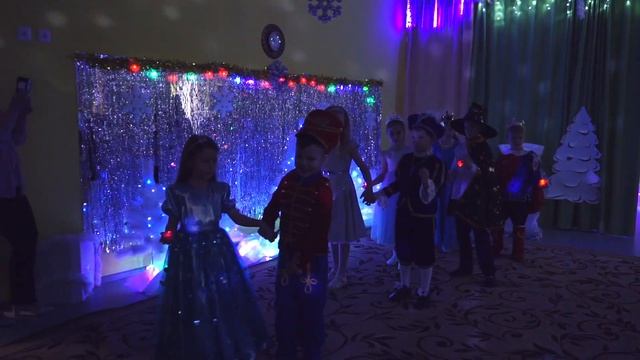 Новогодний утренник 