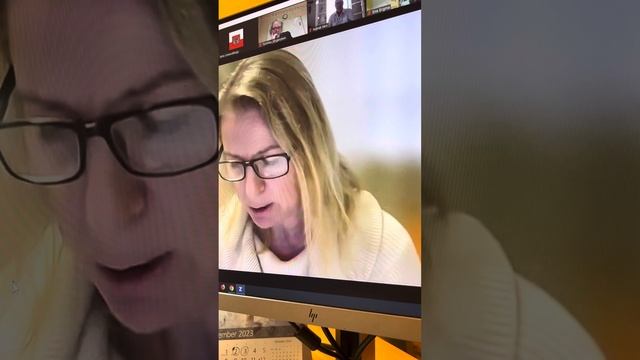 Просим изменить график движения автобуса. Заседание 9.11.2023. смотреть онлайн