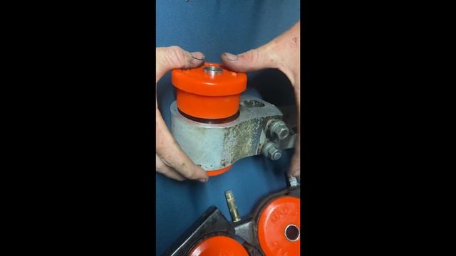 Toyota Corolla EE90 2E Poly Engine Mounts смотреть онлайн