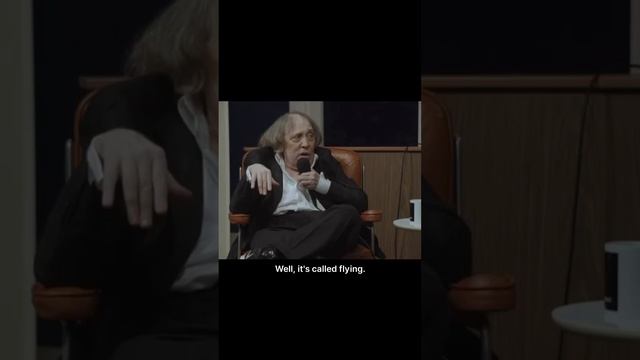 Douglas Levison Can Fly - The Adam Friedland Show смотреть онлайн