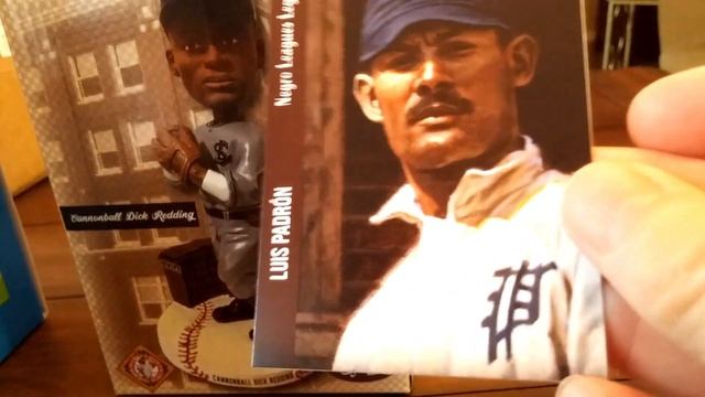 APBA Baseball Classics: Baseball Card openning, Negro Leagues Legends set смотреть онлайн
