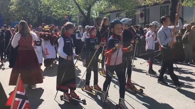 17 МАЯ - НАЦИОНАЛЬНЫЙ ДЕНЬ НОРВЕГИИ! ?? ПАРАД В ТРОНХЕЙМЕ! смотреть онлайн