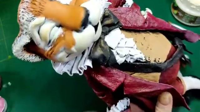 Царь. Урок номер 28. Тонирование одежды.