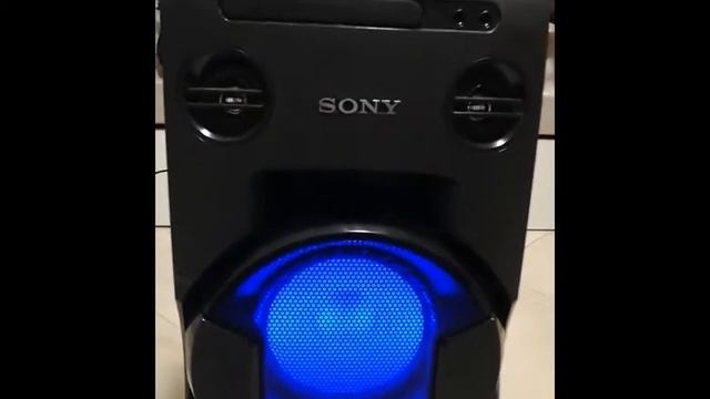 CASSA SONY HO FATTO TROPPO CASINO смотреть онлайн