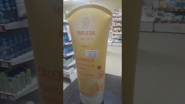 WELEDA детский шампунь- гель с календулой.