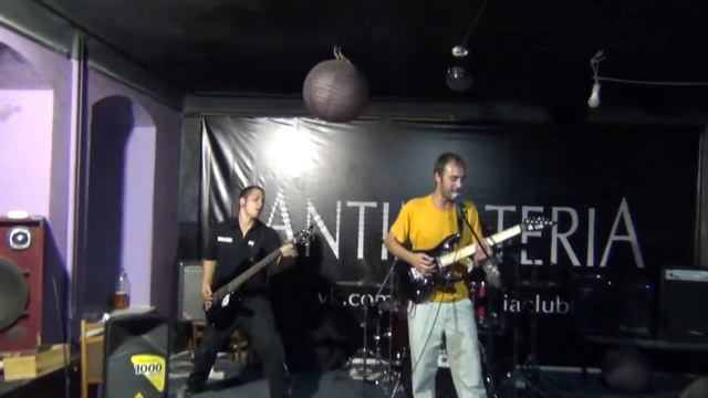 Джон Ленин - На наших глазах(ГрОб cover)Antimateria 27.08.17) смотреть онлайн