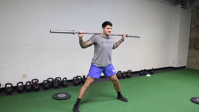 Barbell Cossack Squat смотреть онлайн