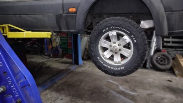 Mercedes Sprinter W906 4X4 / Переделка спринтера на полный привод / И еще немного работ