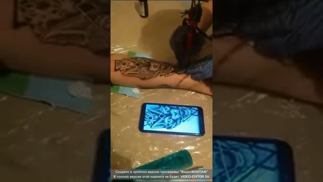 Tutoo по городам, волк стиль блекворк, смотреть онлайн