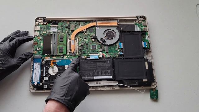 Замена аккумулятора для ноутбука Asus vivobook m570dd смотреть онлайн