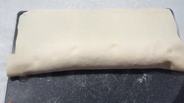 СЛОЙКИ с ТВОРОГОМ и СЫРОМ. Готовлю из слоеного теста. смотреть онлайн