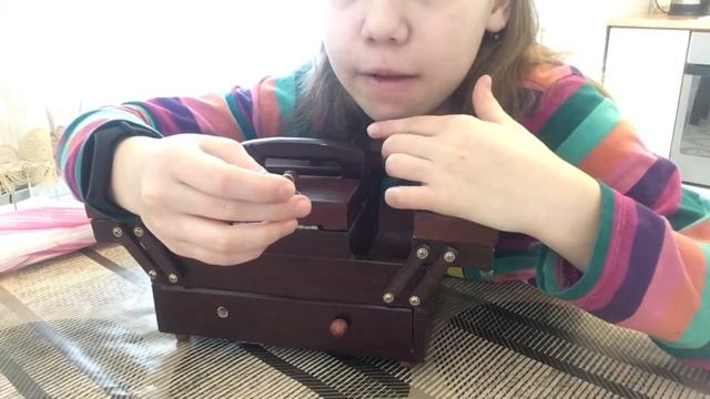 Нашла дома старинную шкатулку ?? смотреть онлайн