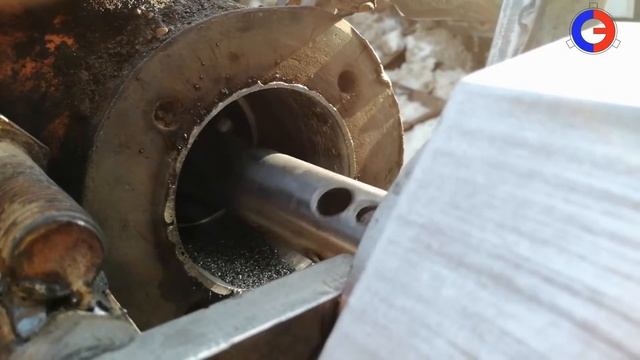 Расточка отверстий рукояти стрелы экскаватора-погрузчика JCB 4CX смотреть онлайн