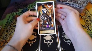 Онлайн гадание Таро/СТОИТ ЛИ УХОДИТЬ С РАБОТЫ СЕЙЧАС?