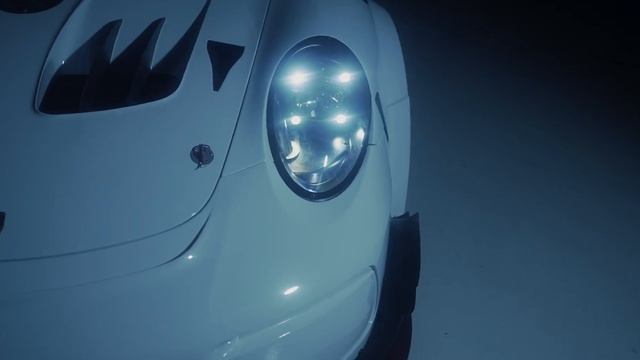 Own the Manthey-Racing 'masterpiece' The 911 GT3 Cup MR SP Pro. смотреть онлайн