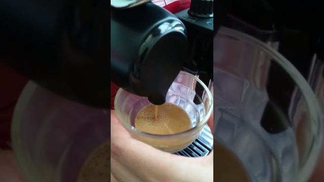 義大利ATTIBASSI 咖啡膠囊DELICATO 適用 NESPRESSO LATTISSIMA смотреть онлайн