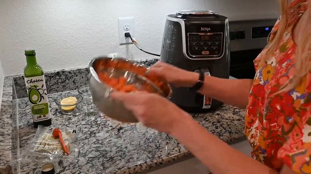 Air Fryer Baby Carrots | How to Make Roasted Carrots in the Air Fryer | Watch Learn Eat смотреть онлайн