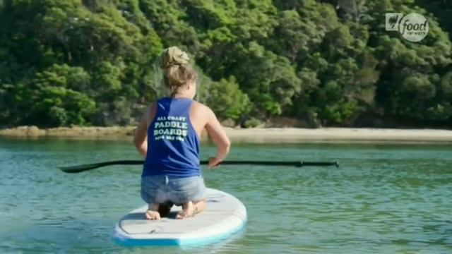 J S on a paddle board смотреть онлайн