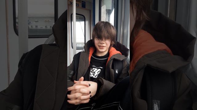 Чем занимается автор после школы смотреть онлайн