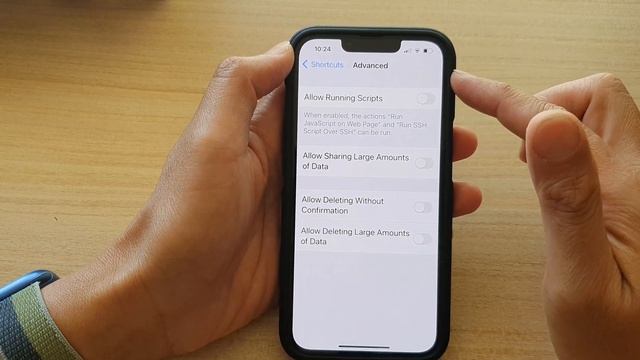 iPhone 13/13 Pro: How to Allow/Don't Allow Running Scripts for Shortcuts App смотреть онлайн