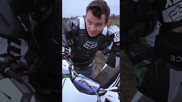 Дарю Мотоцикл BSE Z3 black red 2 . смотреть онлайн