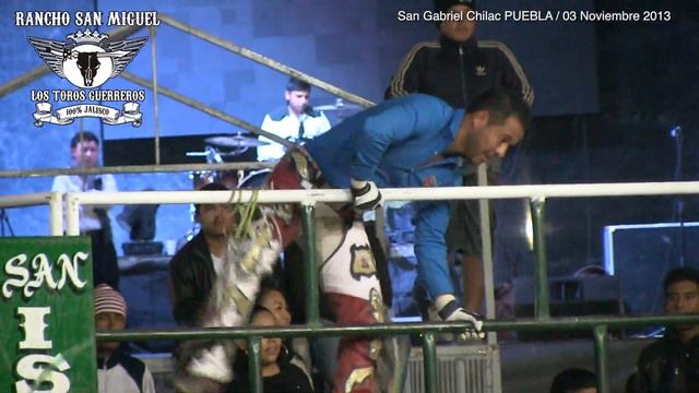 PORRAZO DE ALTO IMPACTO!!!! Marcos Ostos (PEGASOS DE OAX.) vs INCREIBLE de Rcho. SAN MIGUEL!!!... смотреть онлайн