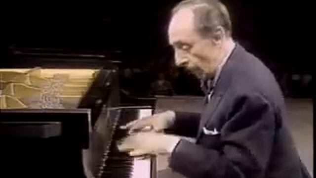 Vladimir Horowitz Playing Scriabin 12 Etudes Op.8 No.12 смотреть онлайн