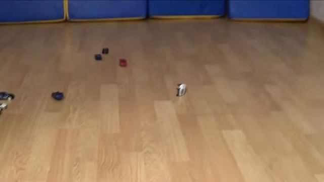 ГОРКА для машин СВОИМИ РУКАМИ! DIY. Гоночные машинки с горки на высокой скорости! смотреть онлайн