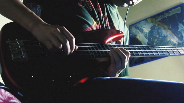 Bajo eléctrico en tonalidad (D) смотреть онлайн