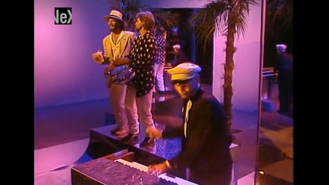 Tony Esposito - Kalimba De Luna (Studio Performance '84), (Italy) смотреть онлайн